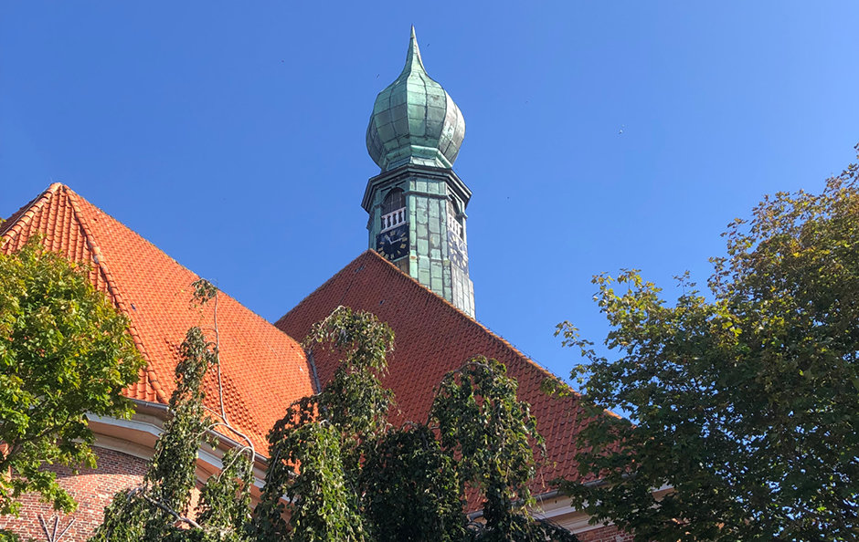 Turm der Sankt Bartholomäus-Kirche